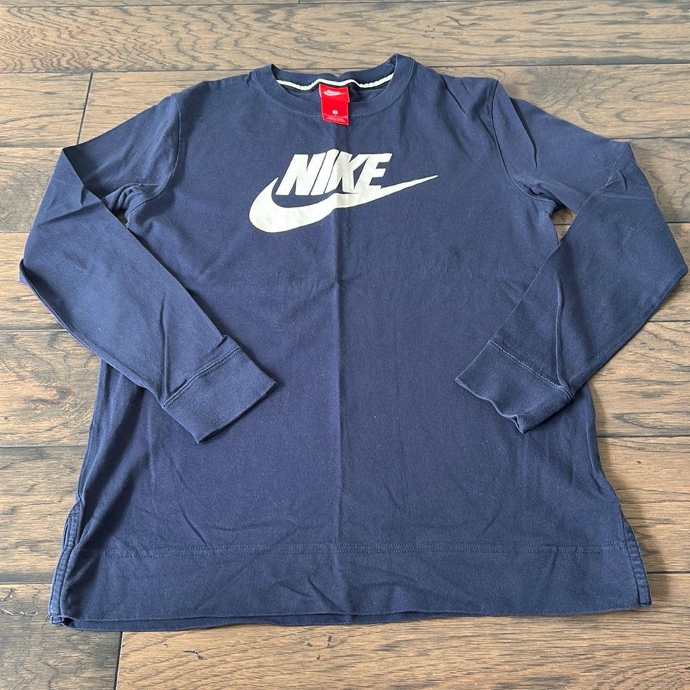 Nike Womens Long Sleeve Tee
